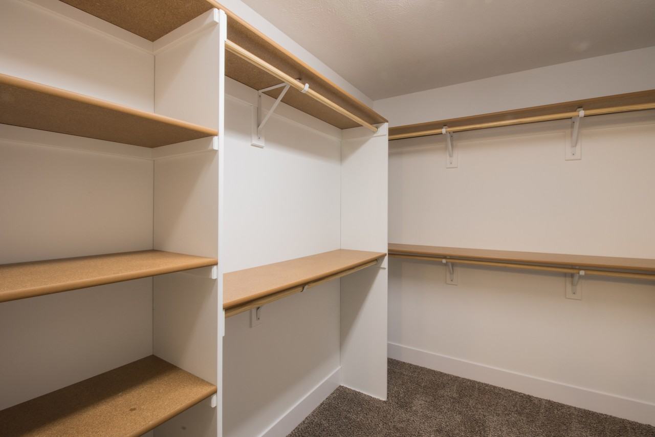 9407 Friedman Street - Photo 7 of 11