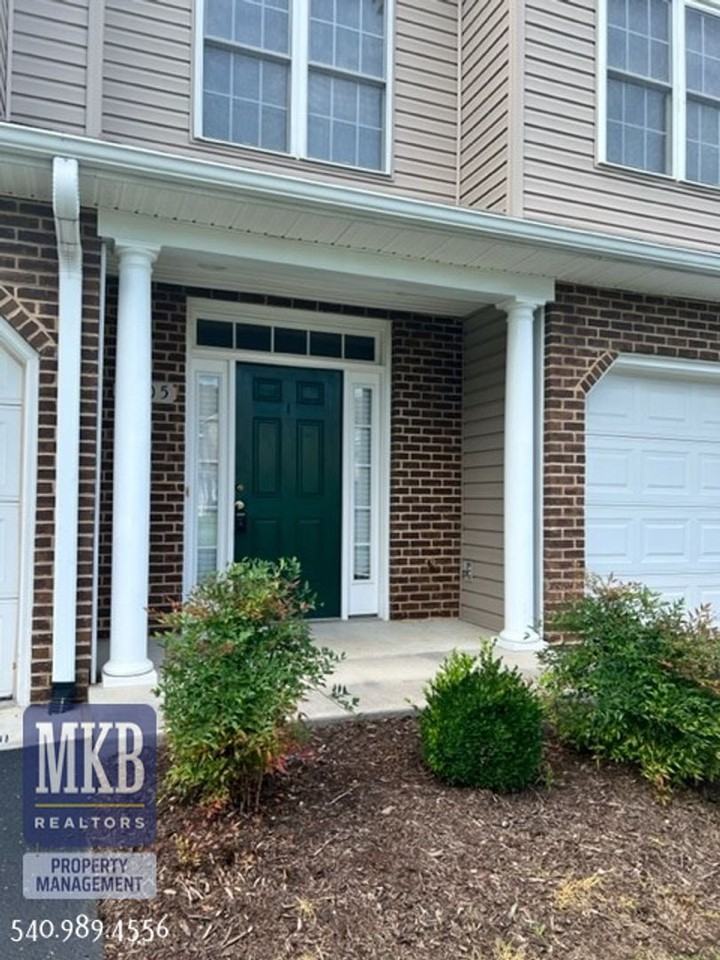 8705 Little Hoop Rd - Photo 2 of 24