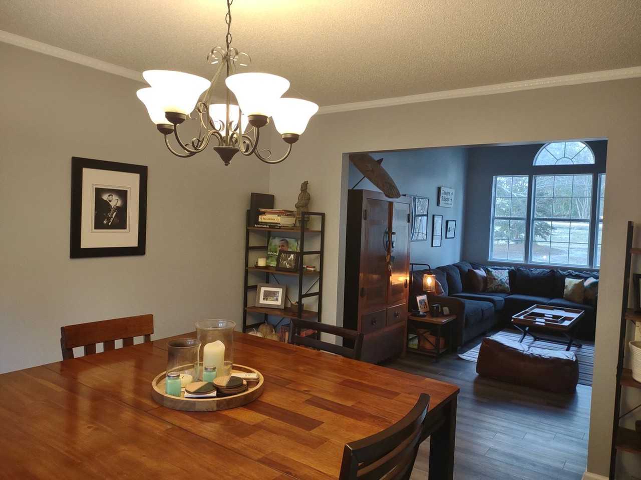 2932 Trotter Rd - Photo 3 of 13