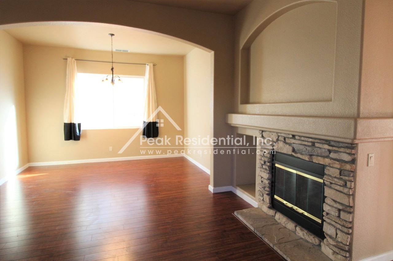 9634 Lady Bird Ct - Photo 3 of 24
