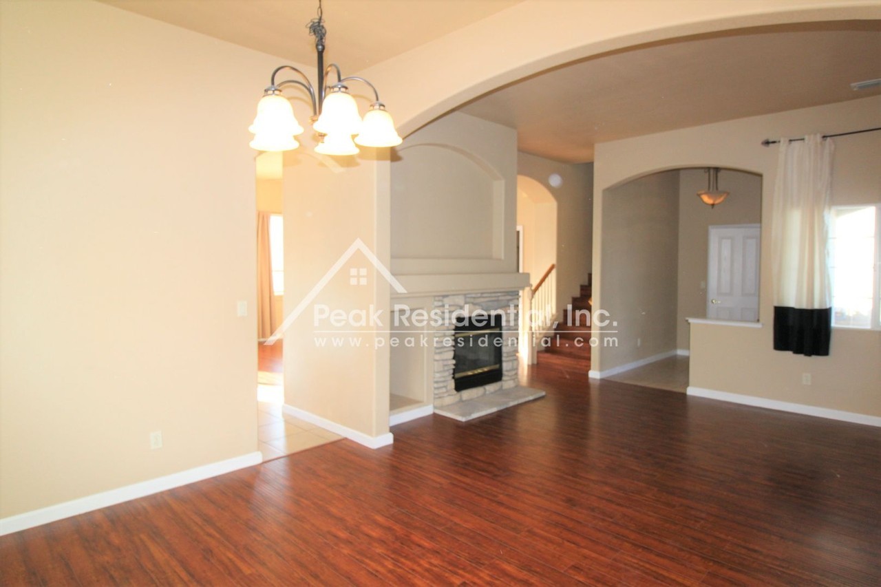 9634 Lady Bird Ct - Photo 4 of 24
