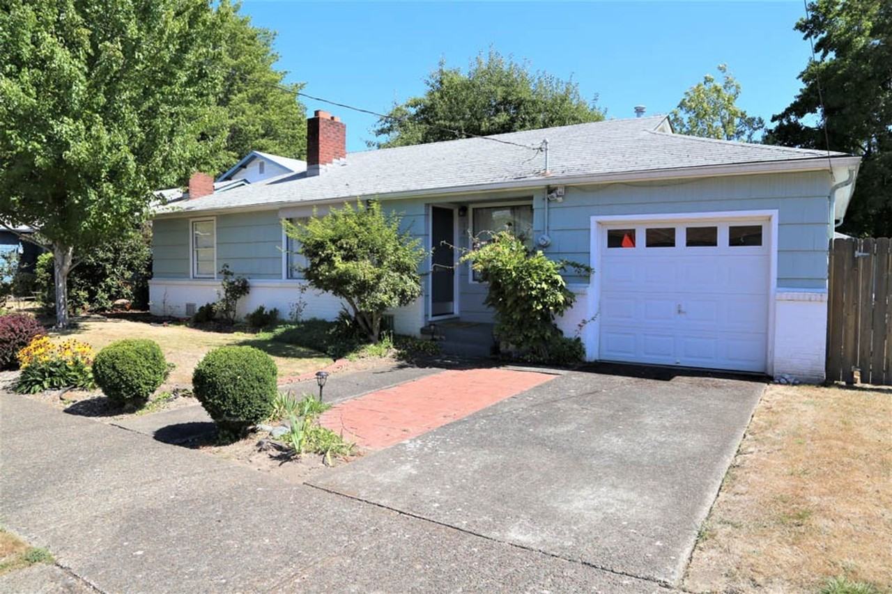 1011 Nw 34th St - Photo 2 of 16