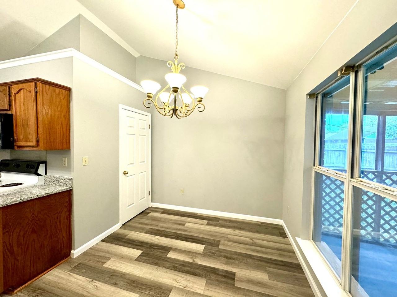 7139 Benji Ave - Photo 5 of 19