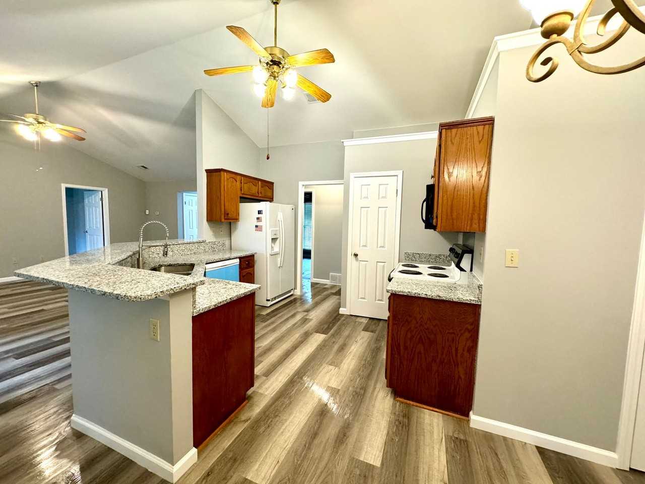 7139 Benji Ave - Photo 2 of 19