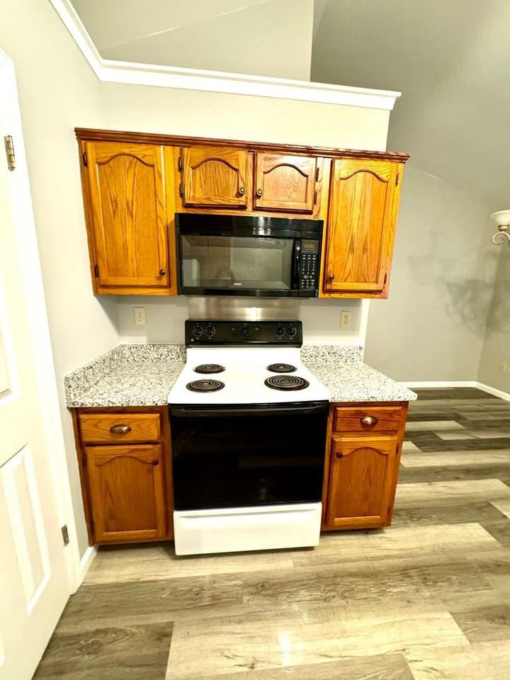 7139 Benji Ave - Photo 6 of 19