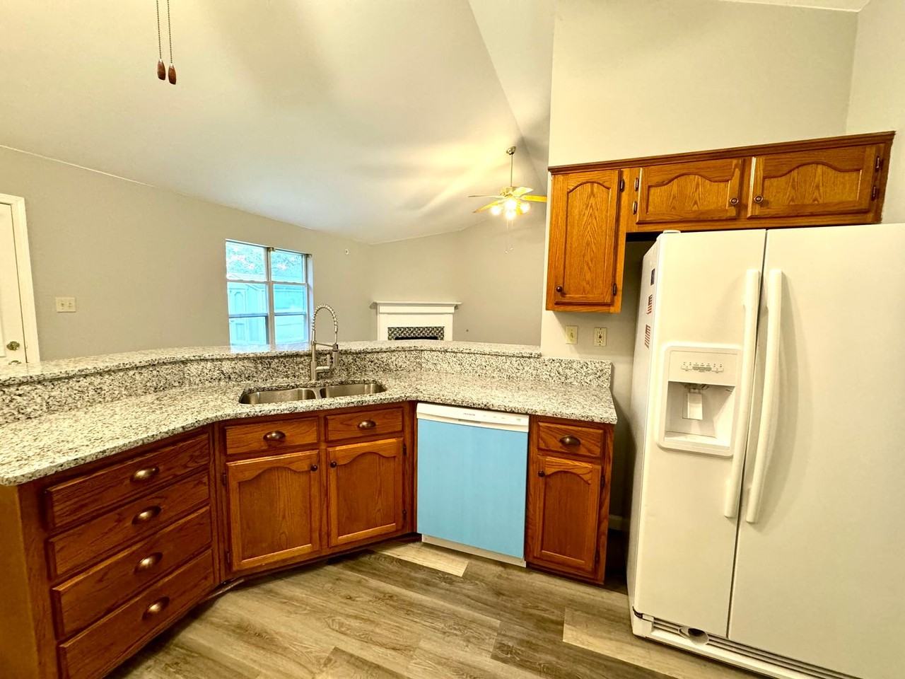 7139 Benji Ave - Photo 3 of 19