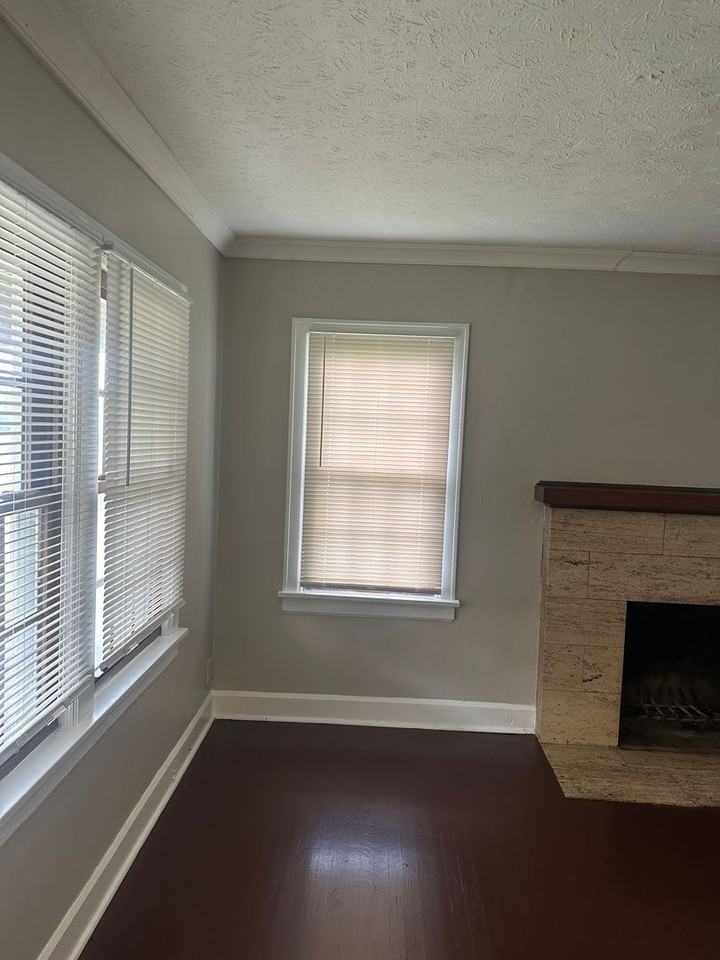 3655 N Sherman Dr - Photo 3 of 25