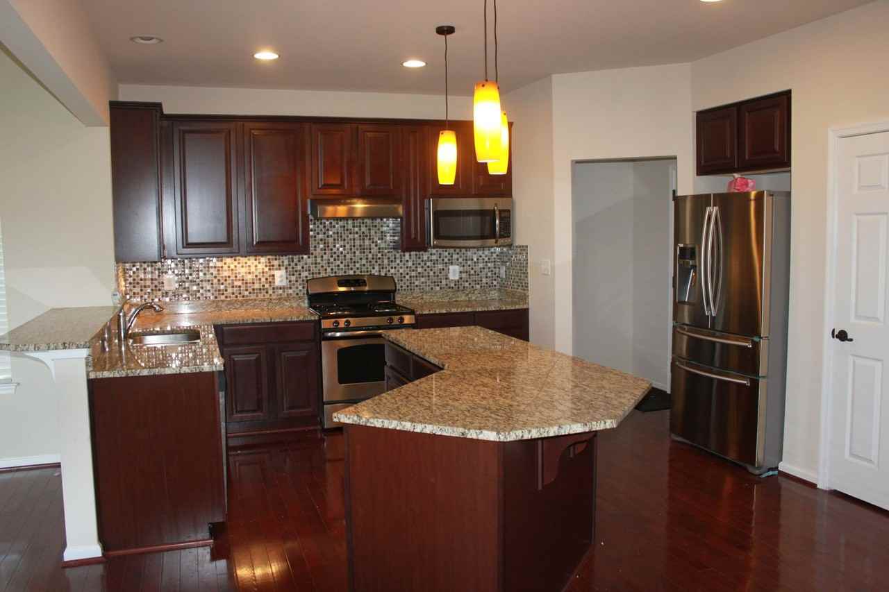 17336 Norland Way - Photo 2 of 21