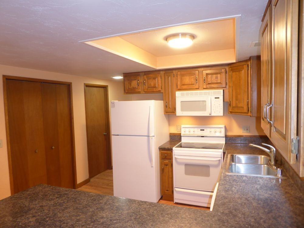 10903 Mendenhall Loop Rd - Photo 3 of 22