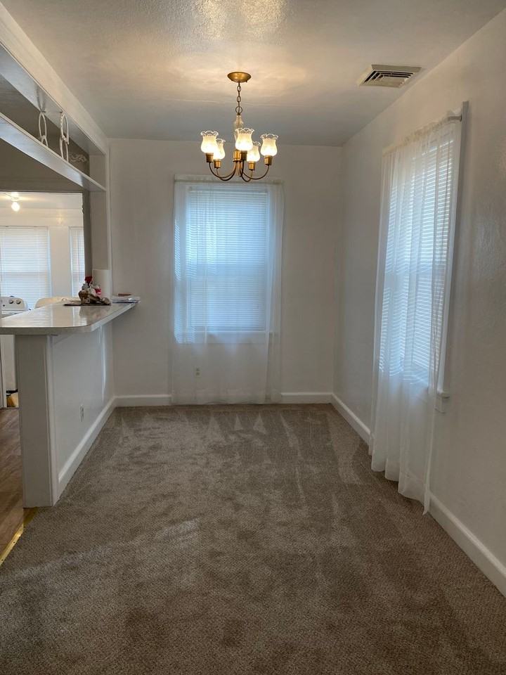 4721 Elmhurst Ave - Photo 2 of 15