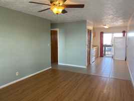 featured image of 464 Kalanikoa St