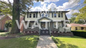 featured image of 1093 Columbiana Rd