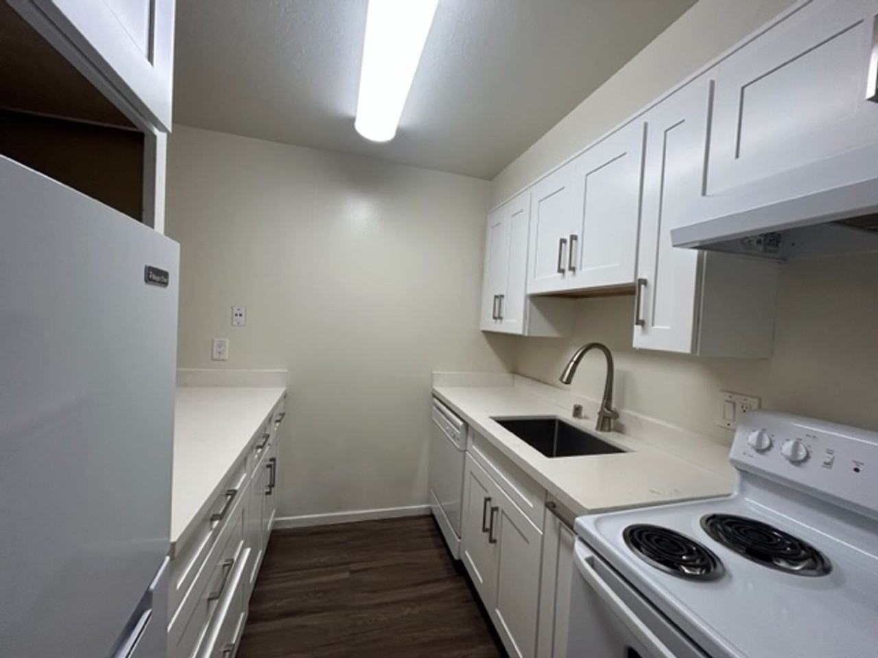 551 Jean St #105 - Photo 7 of 12