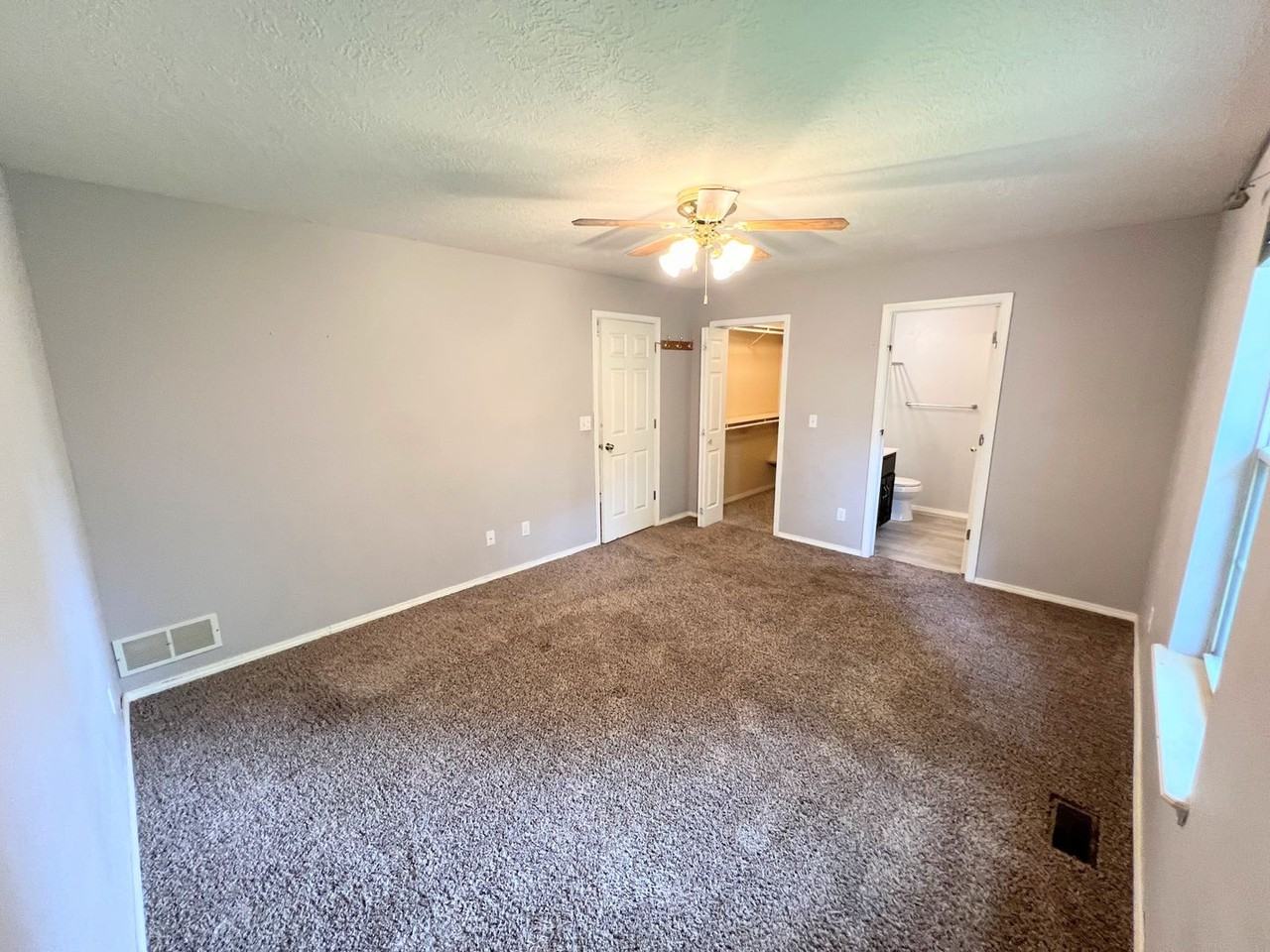 16950 Lensman Rd - Photo 7 of 13