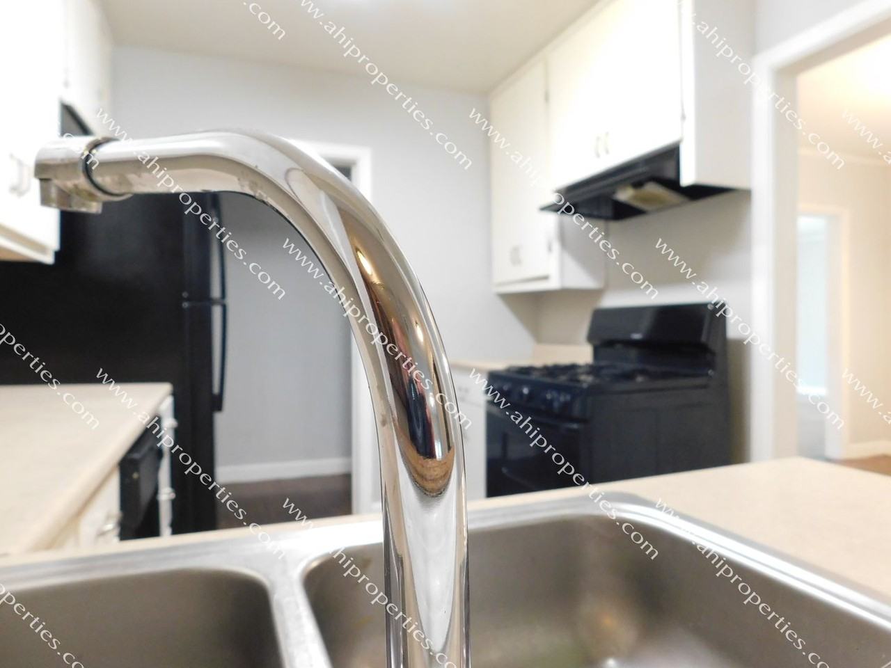 3564 N Georgetown Dr - Photo 6 of 25