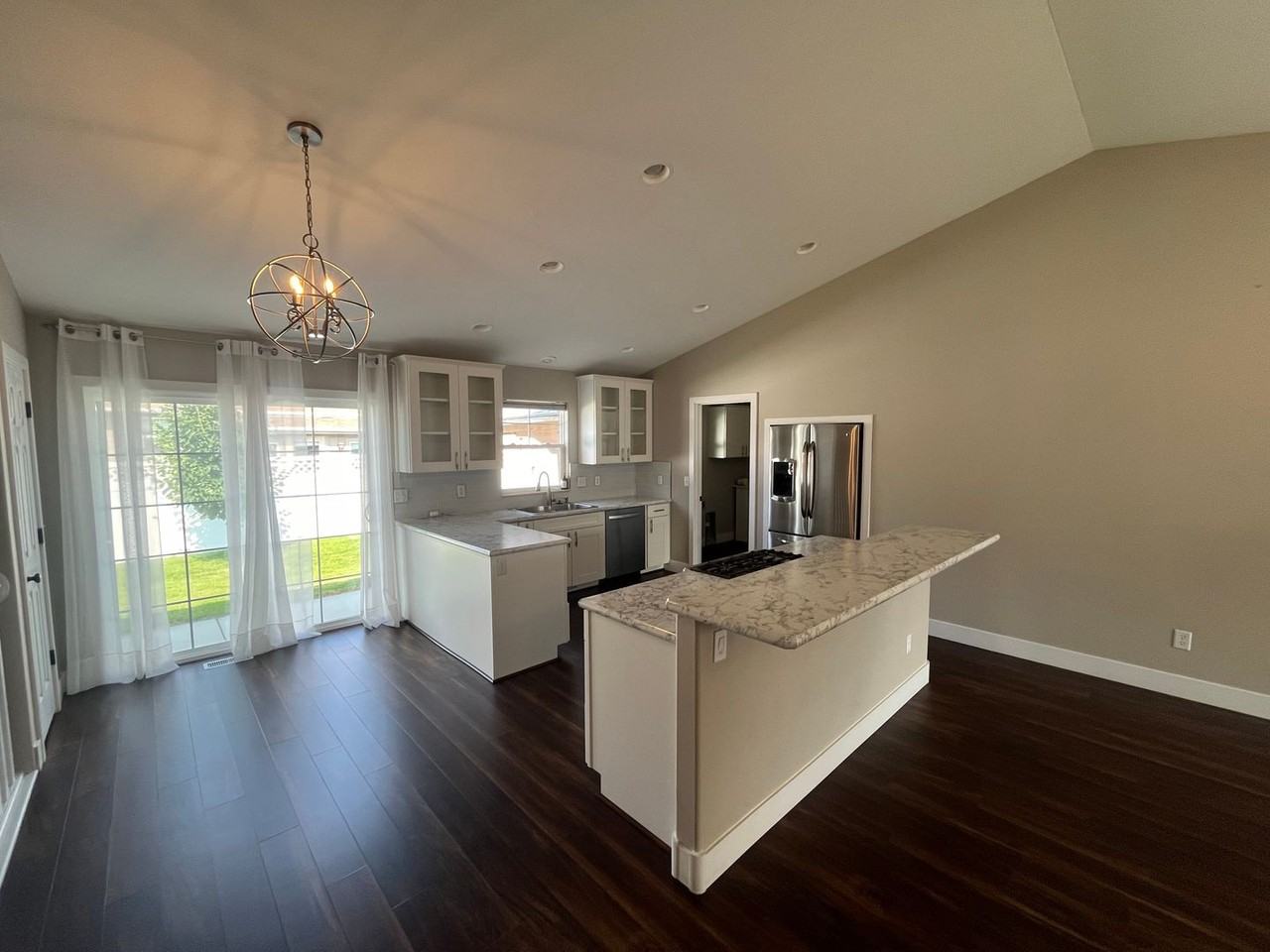 1678 Tiburon Ln - Photo 3 of 23