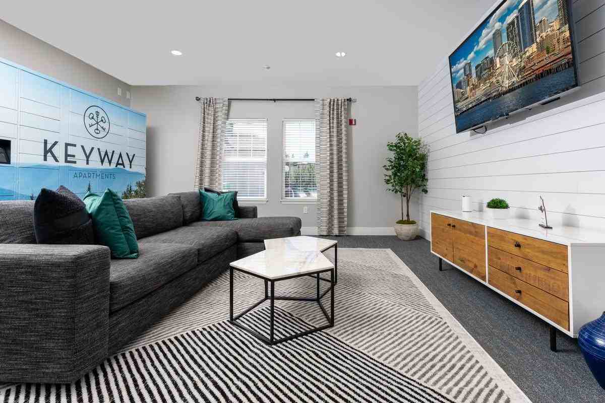 1800 Sidney Avenue - Photo 5 of 12