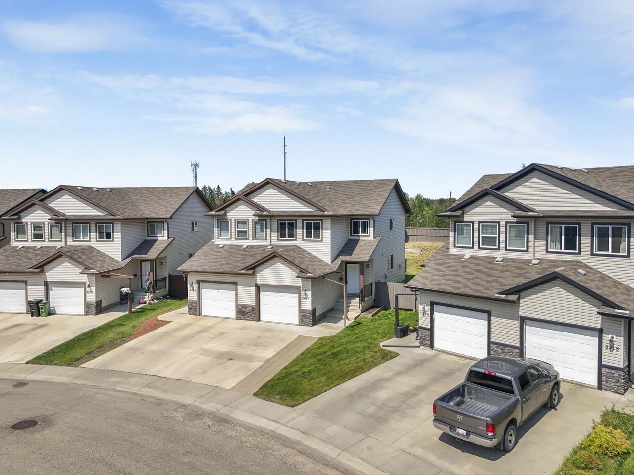 3222 152 Avenue Northwest - Photo 2 of 68