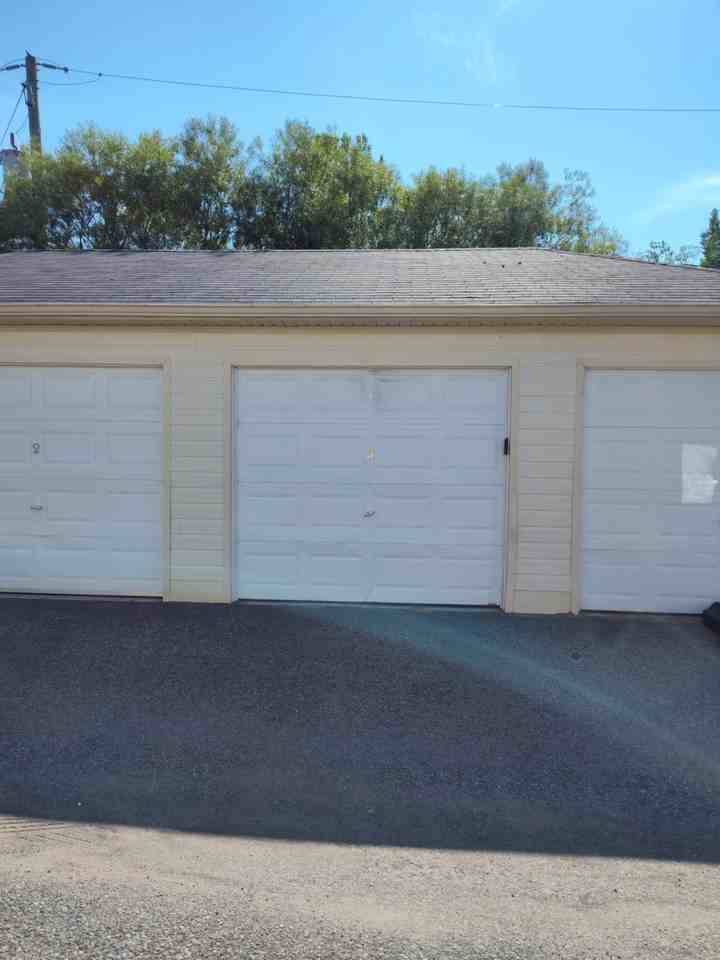 3799 DE SOULANGES, TROIS - Photo 2 of 2