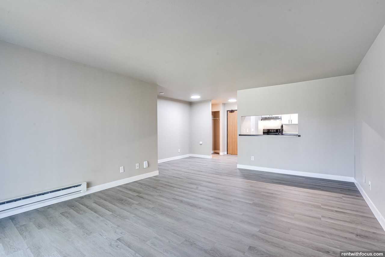 The Edge Community - Photo 5 of 38