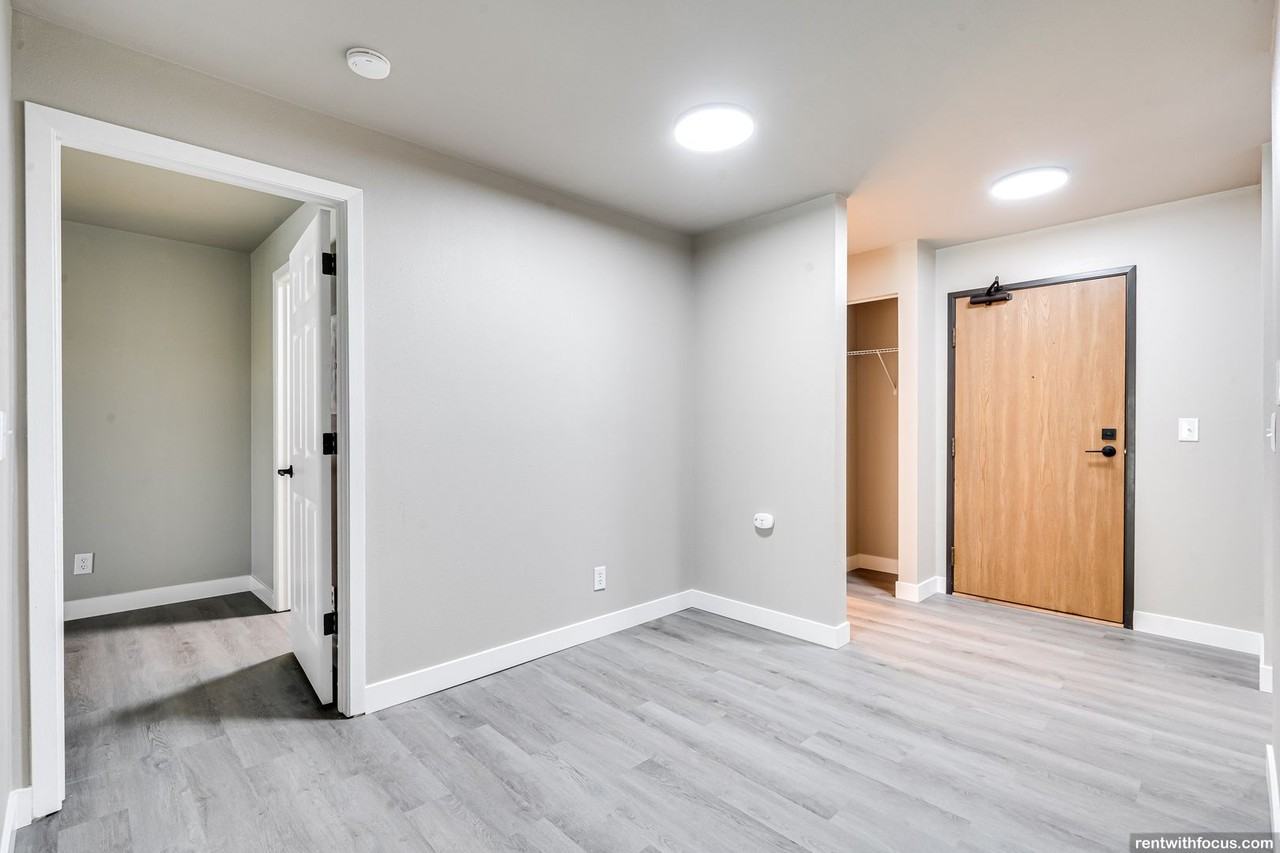 The Edge Community - Photo 7 of 38