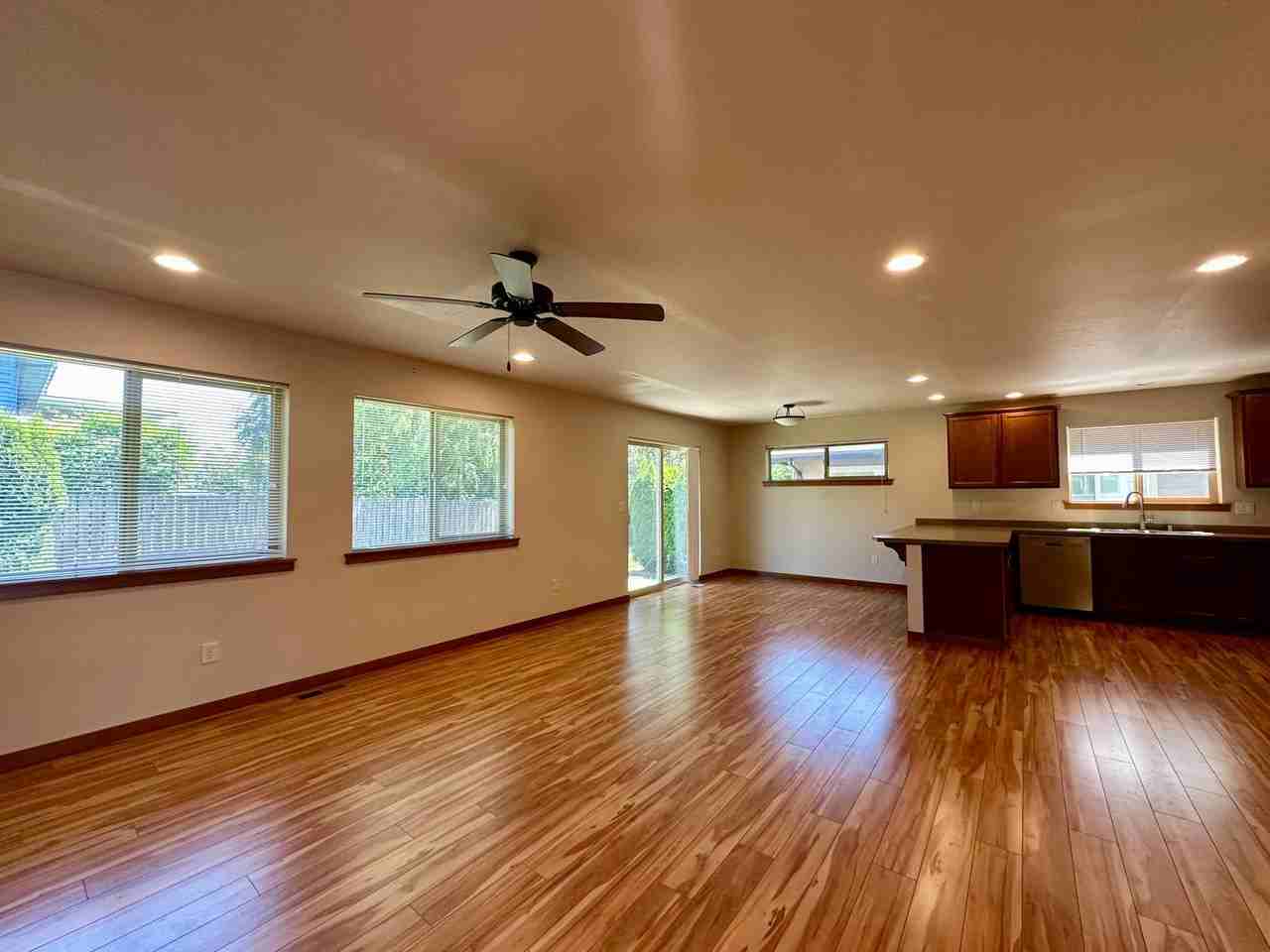 5835 Pioneer Ridge Pl - Photo 3 of 14