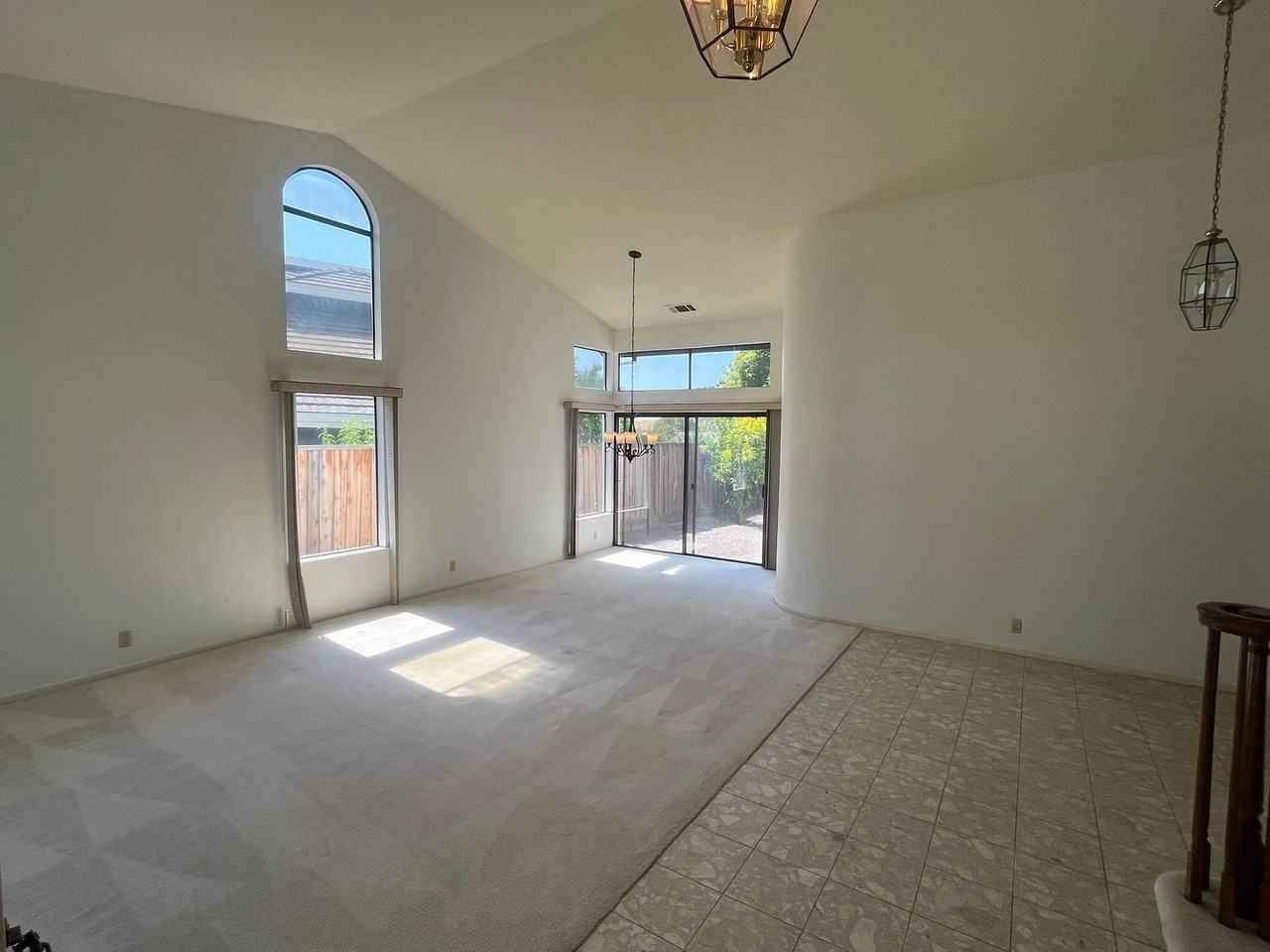 1275 Turquoise Dr - Photo 3 of 32