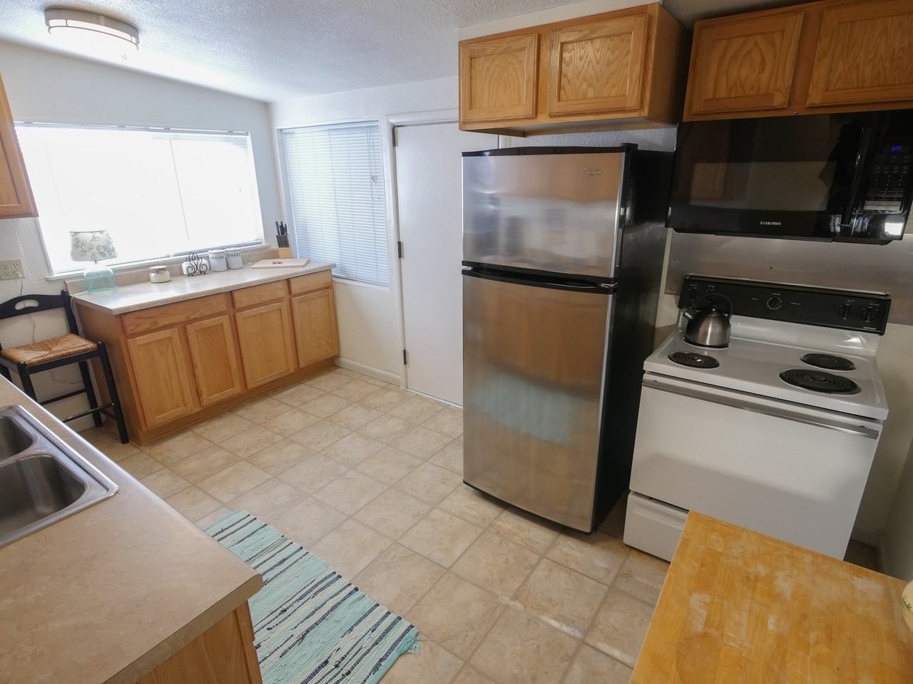 A2215 - Photo 2 of 14