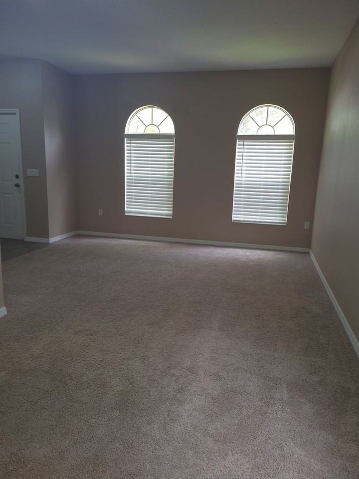 3213 Kingstown Ct - Photo 4 of 31