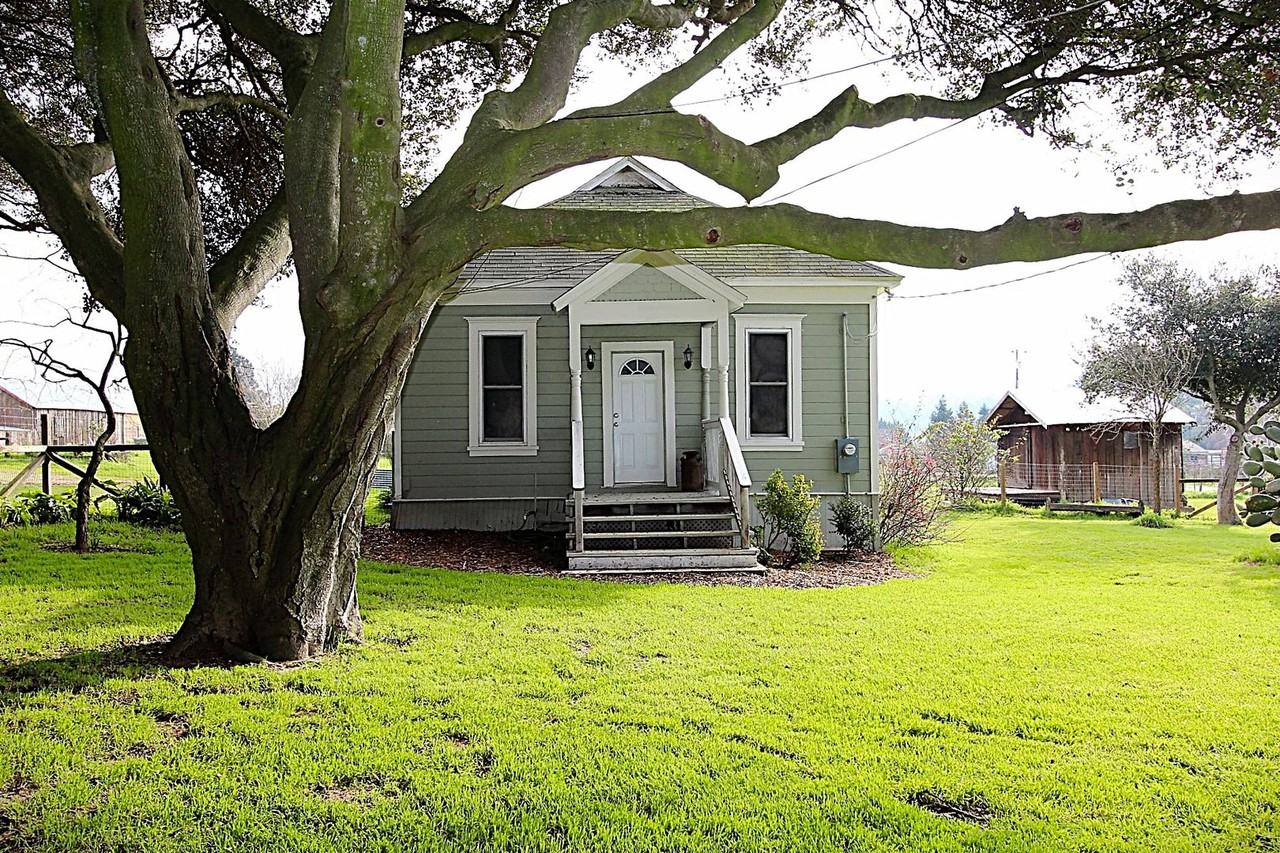 121 Mcbrown Road - Photo 3 of 20