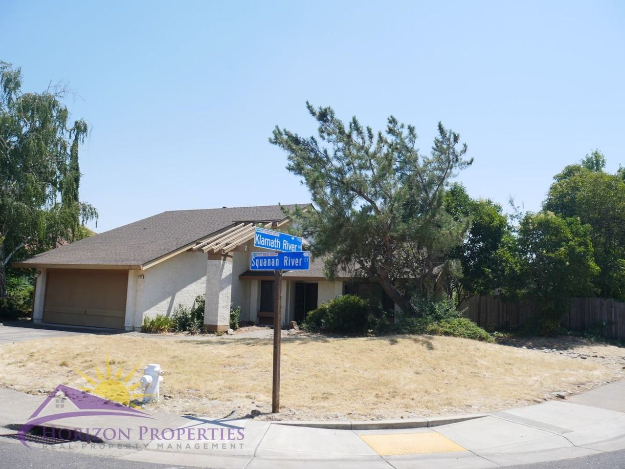 11140 Squanan River Ct - Photo 2 of 42