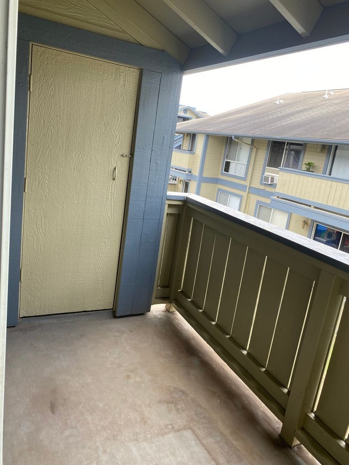 91-218 Hanapouli Cir #R - Photo 7 of 33