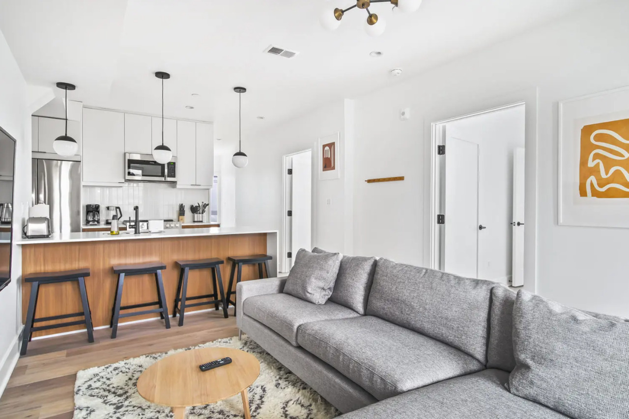 Perry Co-Living - Photo 5 of 50