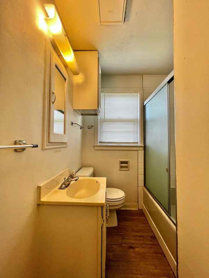 2228 10th Ave #1 - Photo 6 of 15