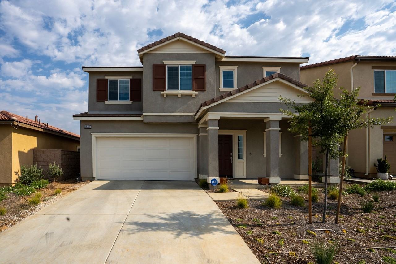 35338 35338 Price Street - Fairway Canyon HOA - Photo 2 of 36