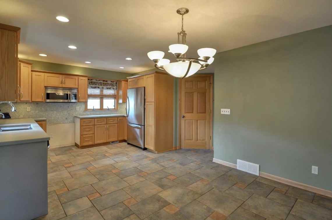 3631 10th Ave - Photo 3 of 13