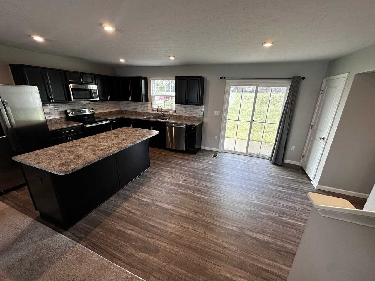1001 Glen Kegley Dr #NA - Photo 3 of 5