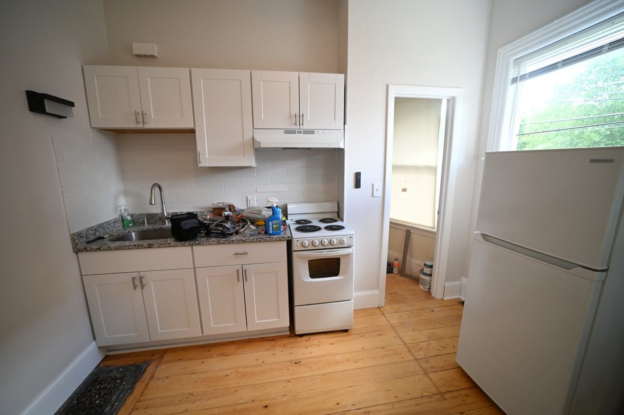 28 Academy Hill Rd #1F - Photo 2 of 6