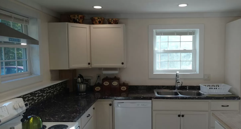 1130 Thistle Hill Rd - Photo 3 of 29