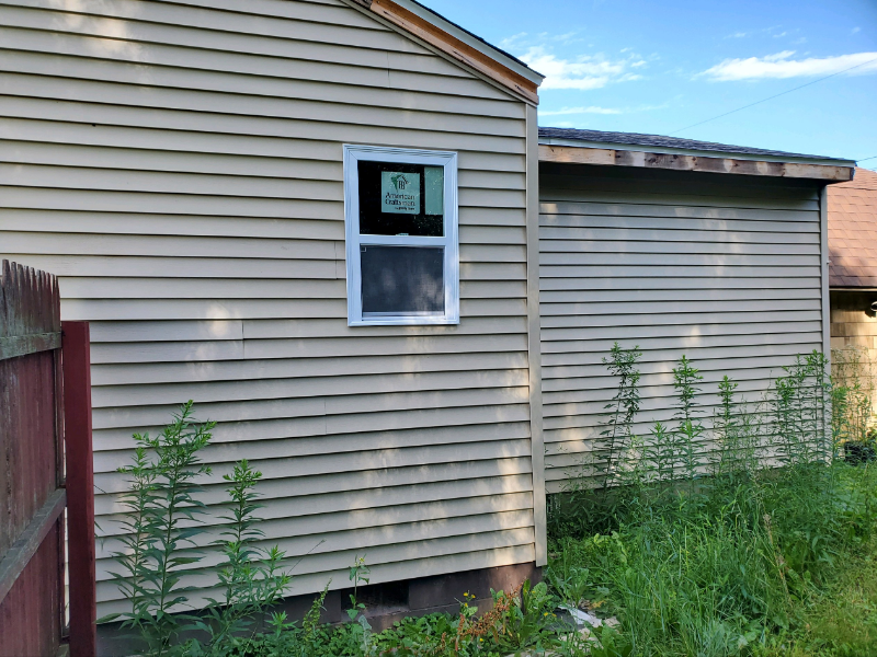 2925 Colorado Avenue - Photo 6 of 23