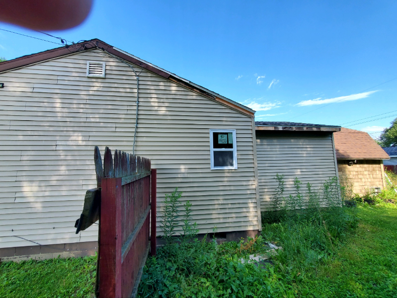 2925 Colorado Avenue - Photo 7 of 23