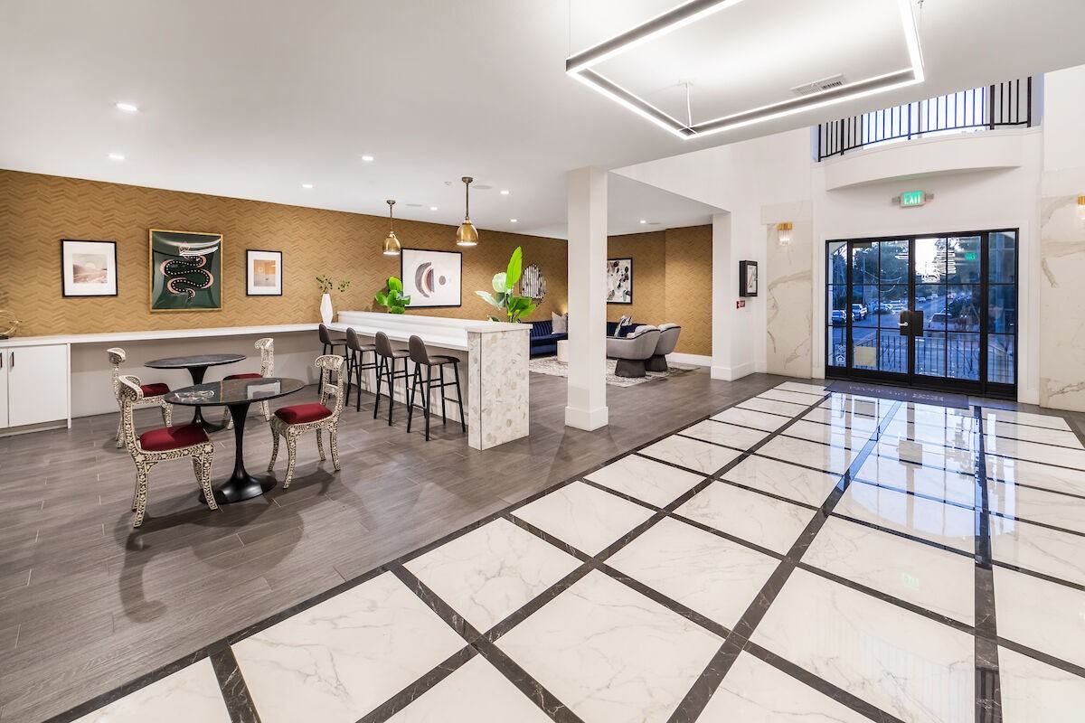 Plaza at Sherman Oaks - Photo 6 of 36