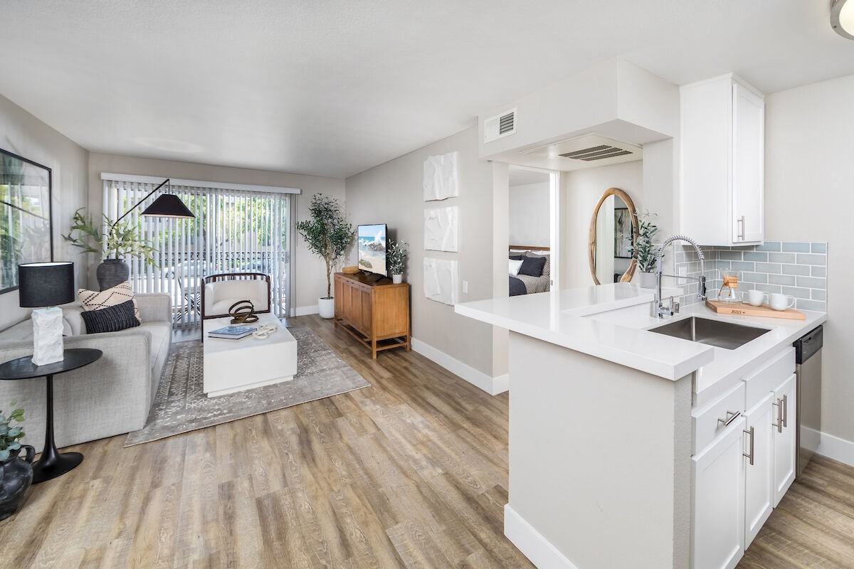 Plaza at Sherman Oaks - Photo 2 of 36