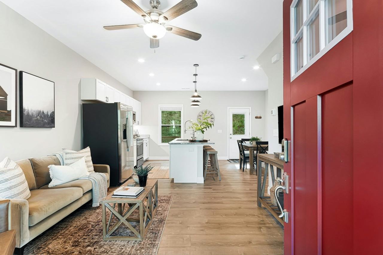 461 Governors View Road - Photo 3 of 30