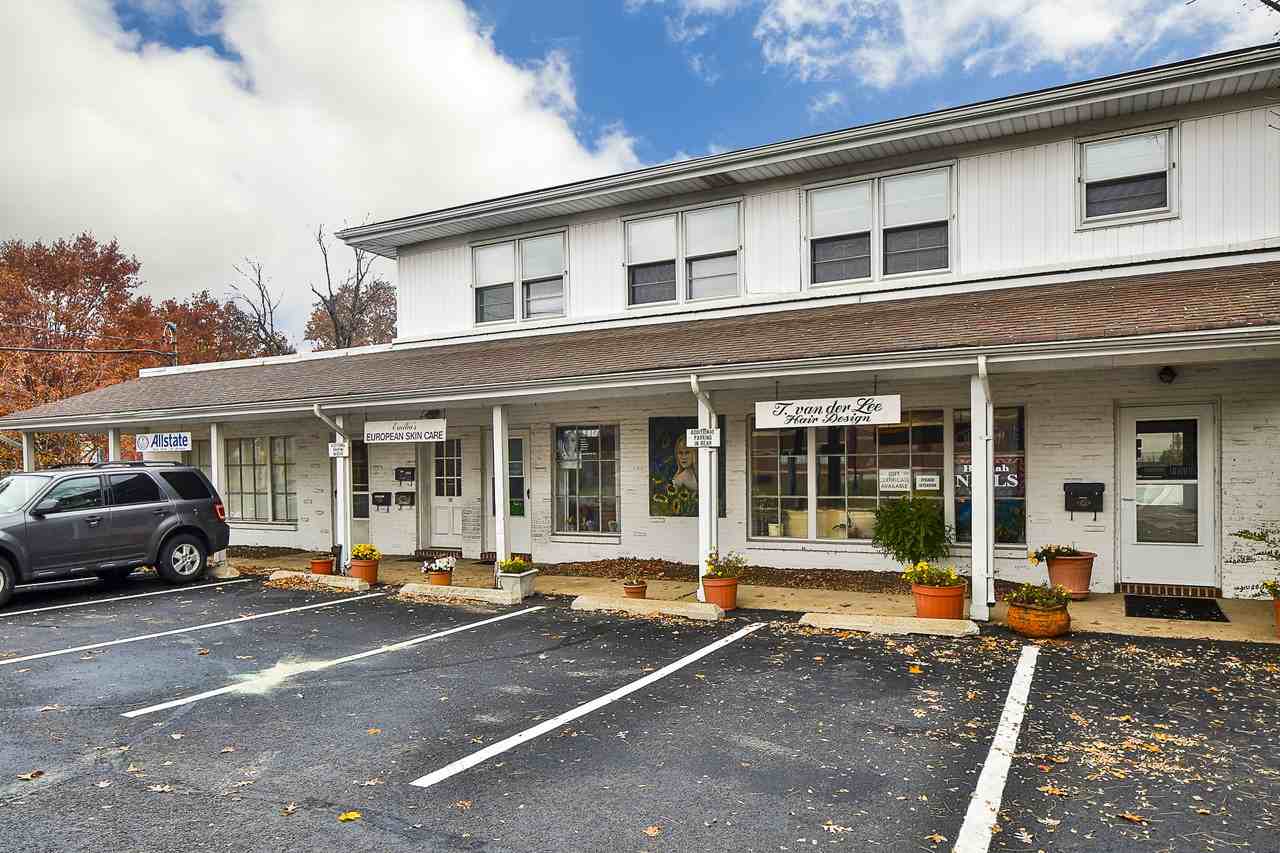 15 Cranbury Rd #1 - Photo 2 of 20