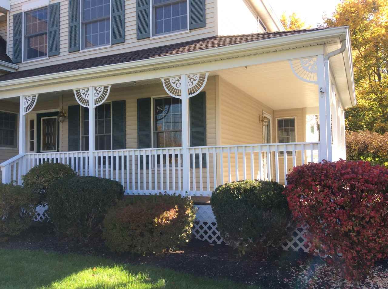 120 Sycamore St - Photo 2 of 11