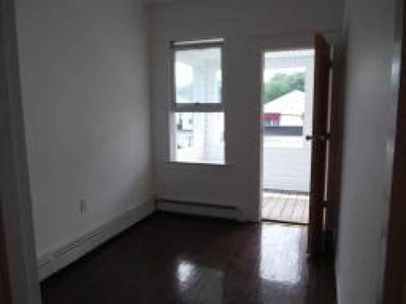 397 E 9th Ave - Photo 3 of 10