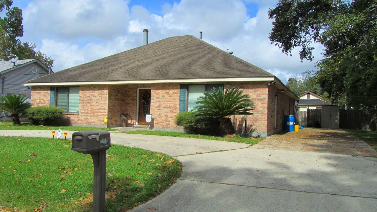 118 Clausen Rd - Photo 2 of 21