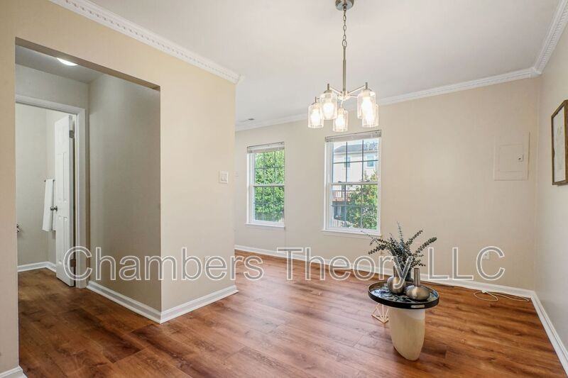 9497 Linden Leaf Ct - Photo 5 of 20