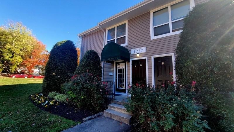 1245 Nelson St #D - Photo 3 of 22
